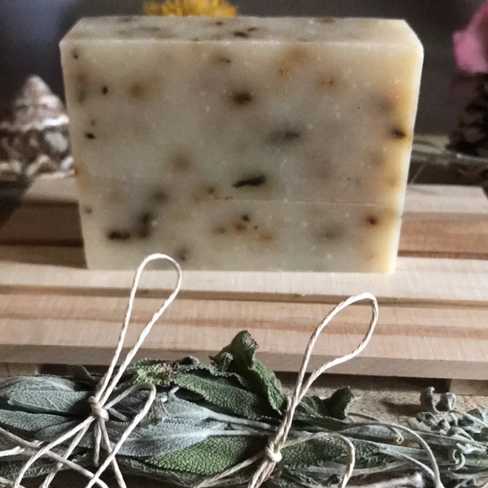 Organic PEPPERMINT CANDY cold press bar soap - Picture 4 of 9